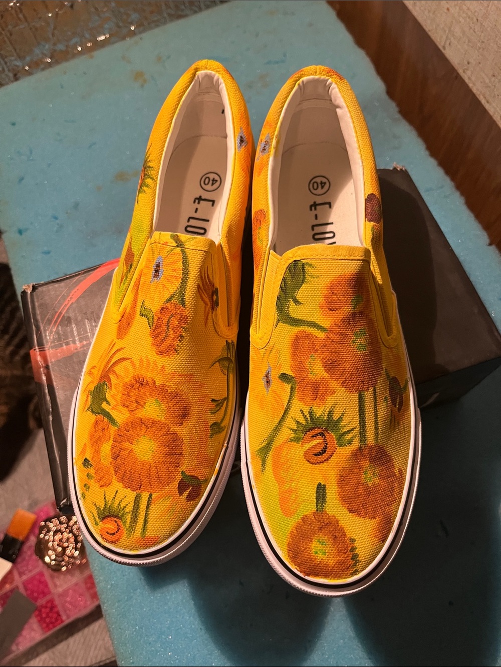 E-LOV hand painted canvas slip on